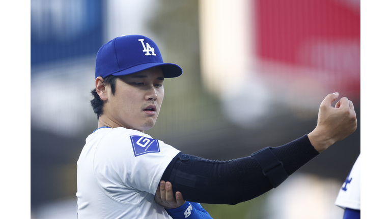 Cincinnati Reds v Los Angeles Dodgers