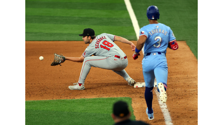 Los Angeles Angels v Texas Rangers