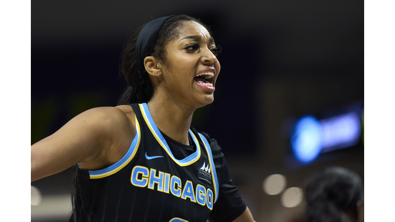 Chicago Sky v Dallas Wings