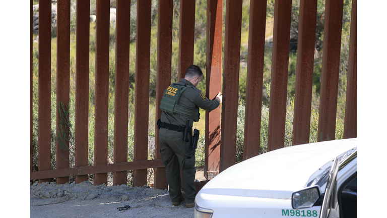 US-MEXICO-POLITICS-BORDER-MIGRATION