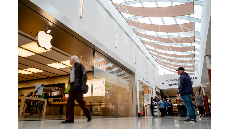 Unionized Apple Store In Towson, Maryland To Vote Over Weekend On Potential Strike