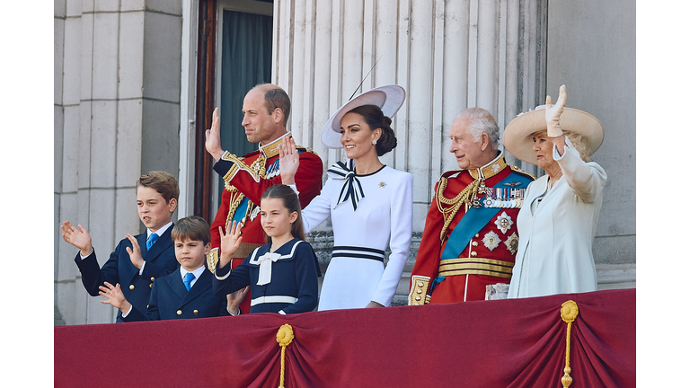 TOPSHOT-BRITAIN-ROYALS-TROOPING