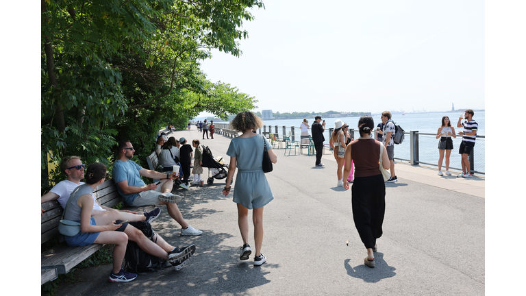 Heat Wave Affecting Millions Hits The East Coast