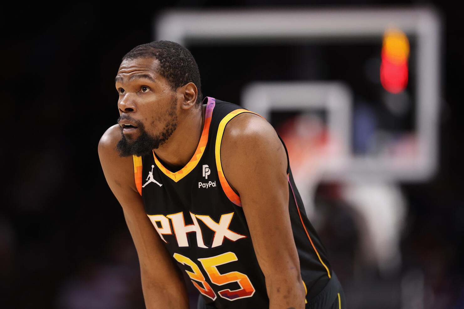 Minnesota Timberwolves v Phoenix Suns - Game Three