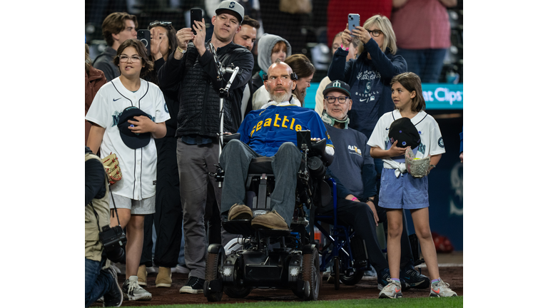 Los Angeles Angels v Seattle Mariners