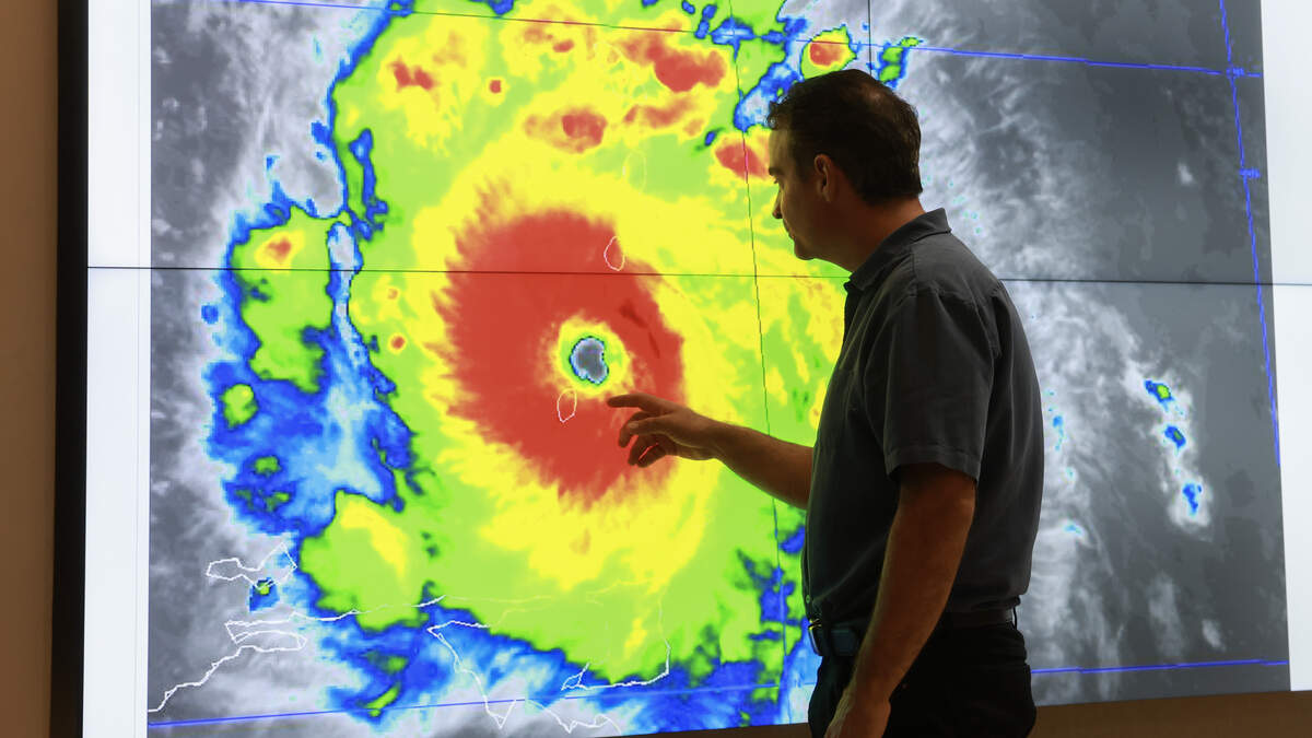 Category 5 Hurricane Beryl En Route to Drastically Impact Jamaica | 96. ...