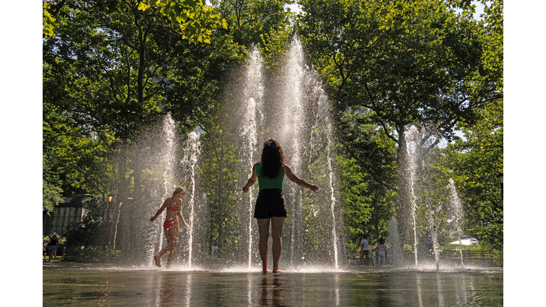 Another Heat Wave Engulfs U.S. East Coast