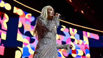 Gwen Stefani, Ryan Tedder & Anderson .Paak Are Singing "Hello World"! 