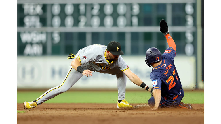 Pittsburgh Pirates v Houston Astros