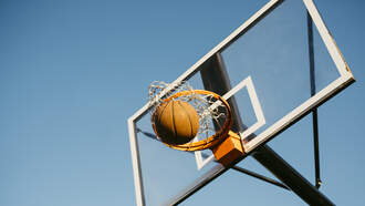 UCONN Men Lose, Men's, Women's Coll BB, NBA, NHL, NFL TNF