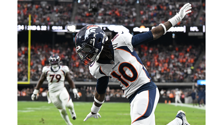 Denver Broncos v Las Vegas Raiders