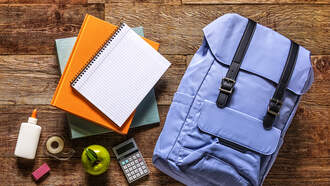 SSOTD: Oscar De La Hoya Donates to Las Vegas Teachers