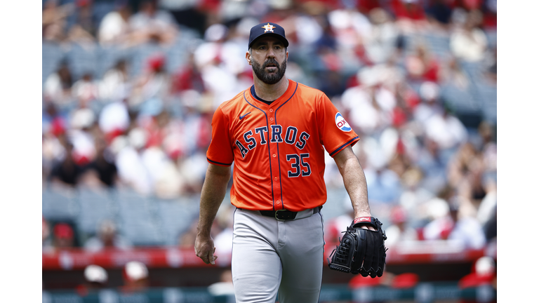 Houston Astros v Los Angeles Angels