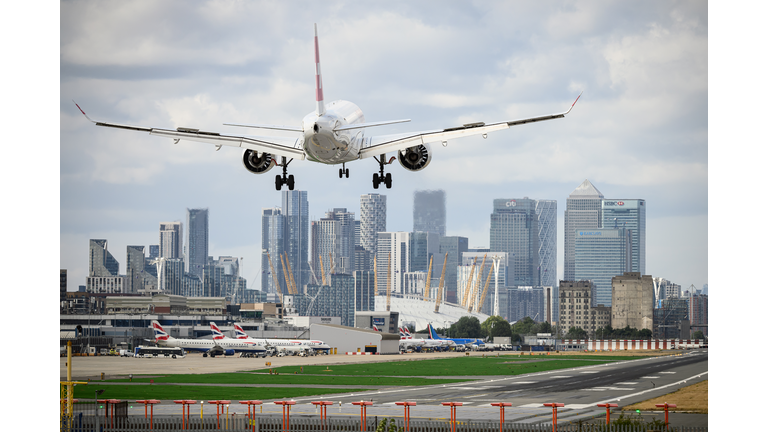 Angela Rayner Approves London City Airport Expansion