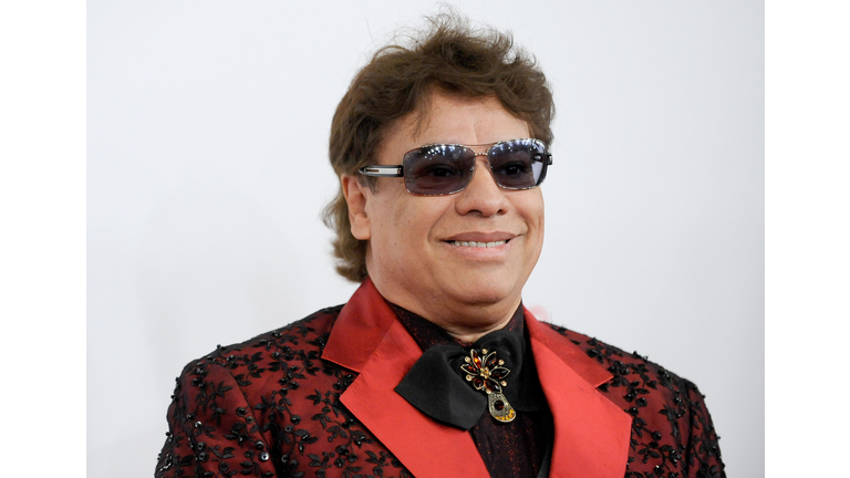 2009 Person Of The Year Honoring Juan Gabriel - Arrivals