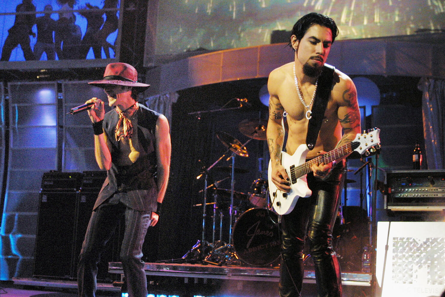 MTV20: Live and Almost Legal-show