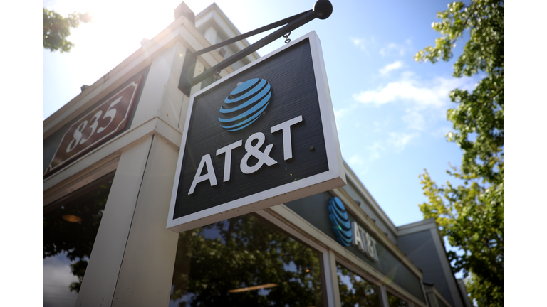 AT&T To Merge Warner Media With Discovery