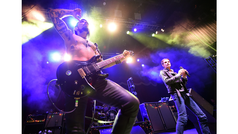 Jane's Addiction In Concert At Brooklyn Bowl Las Vegas