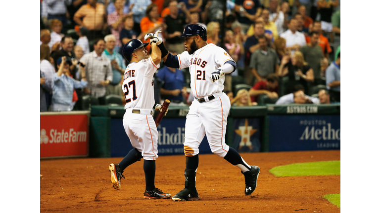 Los Angeles Angels of Anaheim v Houston Astros