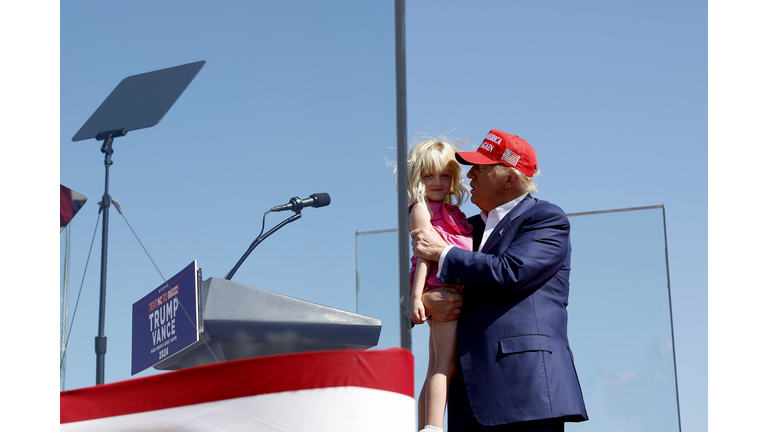 Republican Presidential Candidate Donald Trump Holds Rally In Wilmington, North Carolina