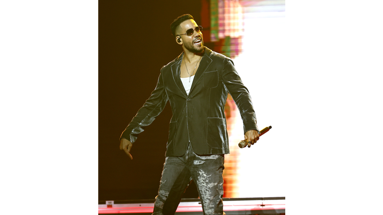 Romeo Santos: Formula Vol. 3 Tour - Nashville, TN