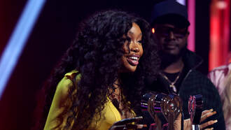 SZA Shut Down Her Old School and Serves Pizza