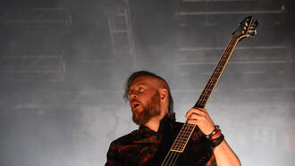 Interview: Dale Stewart Of Seether Talks New Album With Debbie Sexxton