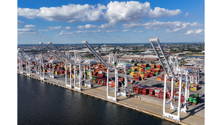 Dockworkers Strike Shuts Down Ports On Gulf And East Coasts