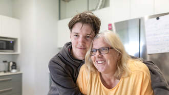 S Dilemma: Should Mom Help Her 16 YO Son Quit His Job By Doing it For Him?