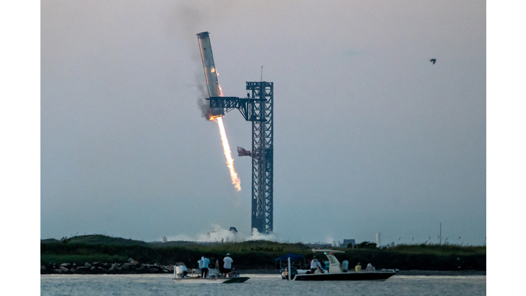 TOPSHOT-US-SPACE-AEROSPACE-SPACEX