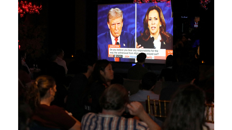 TOPSHOT-US-VOTE-POLITICS-DEBATE-WATCH PARTY