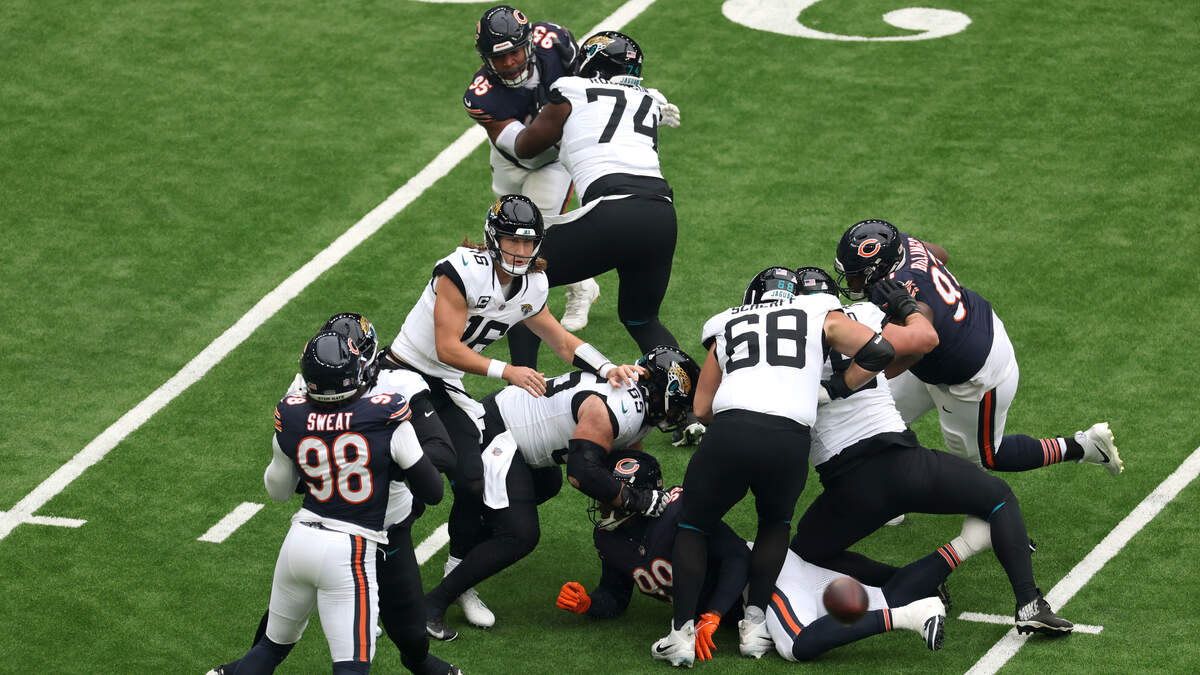 Jaguars vs. Patriots Oct. 20 Viewing Options TV, Live Stream iHeart