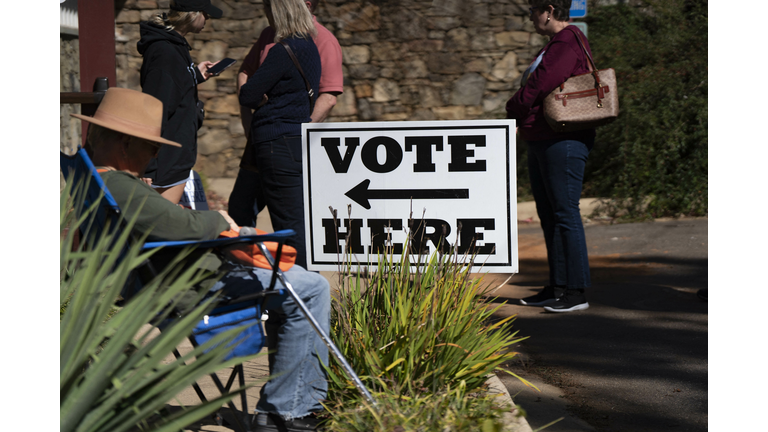 US-VOTE-POLITICS-EARLY-VOTING