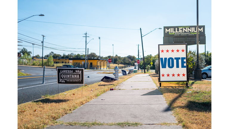 Early Voting Gets Underway In Texas