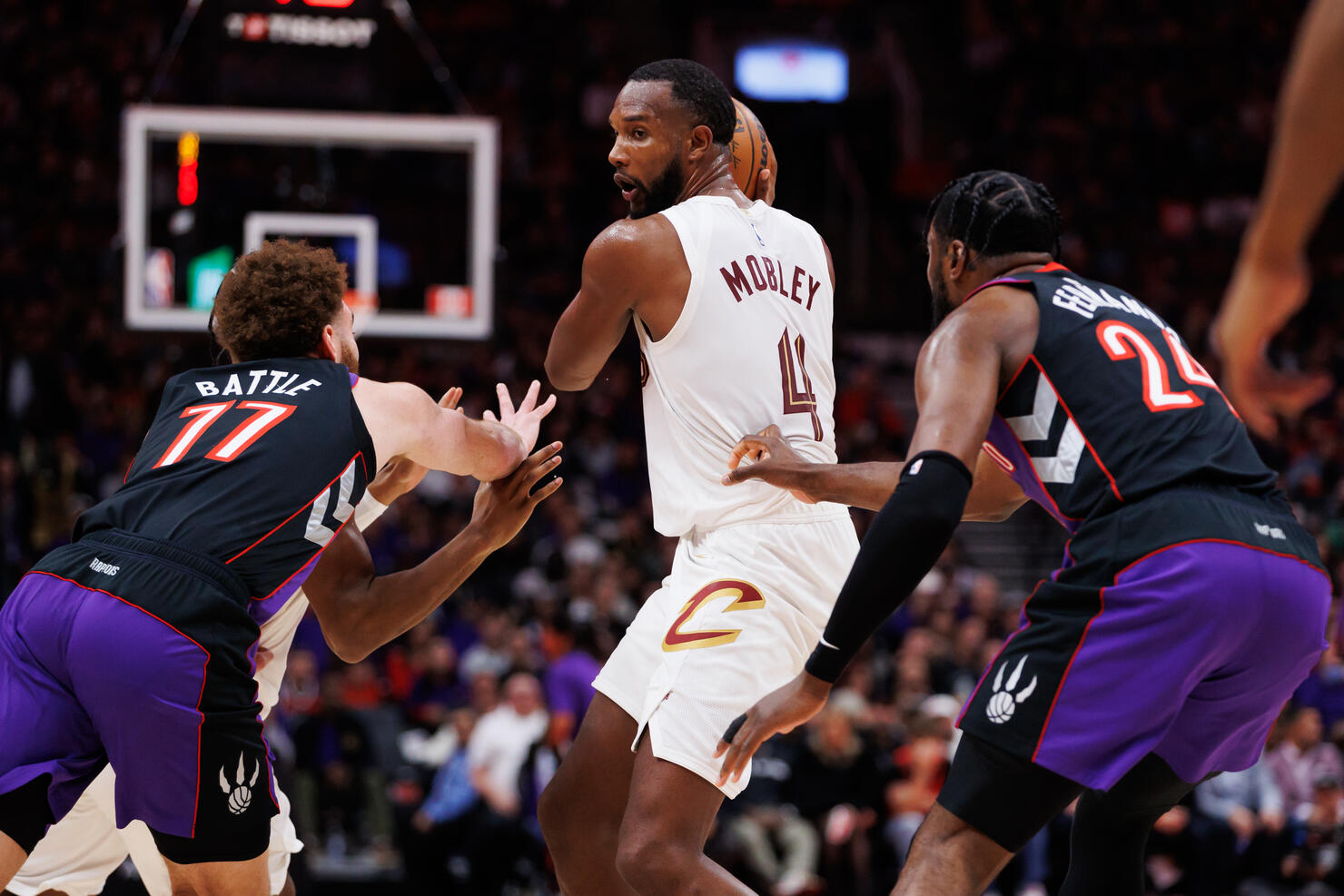 Cleveland Cavaliers v Toronto Raptors