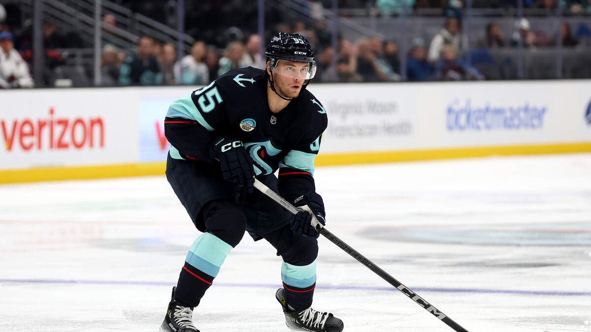 Andre Burakovsky October 24 Preview vs. the Jets iHeart Sports