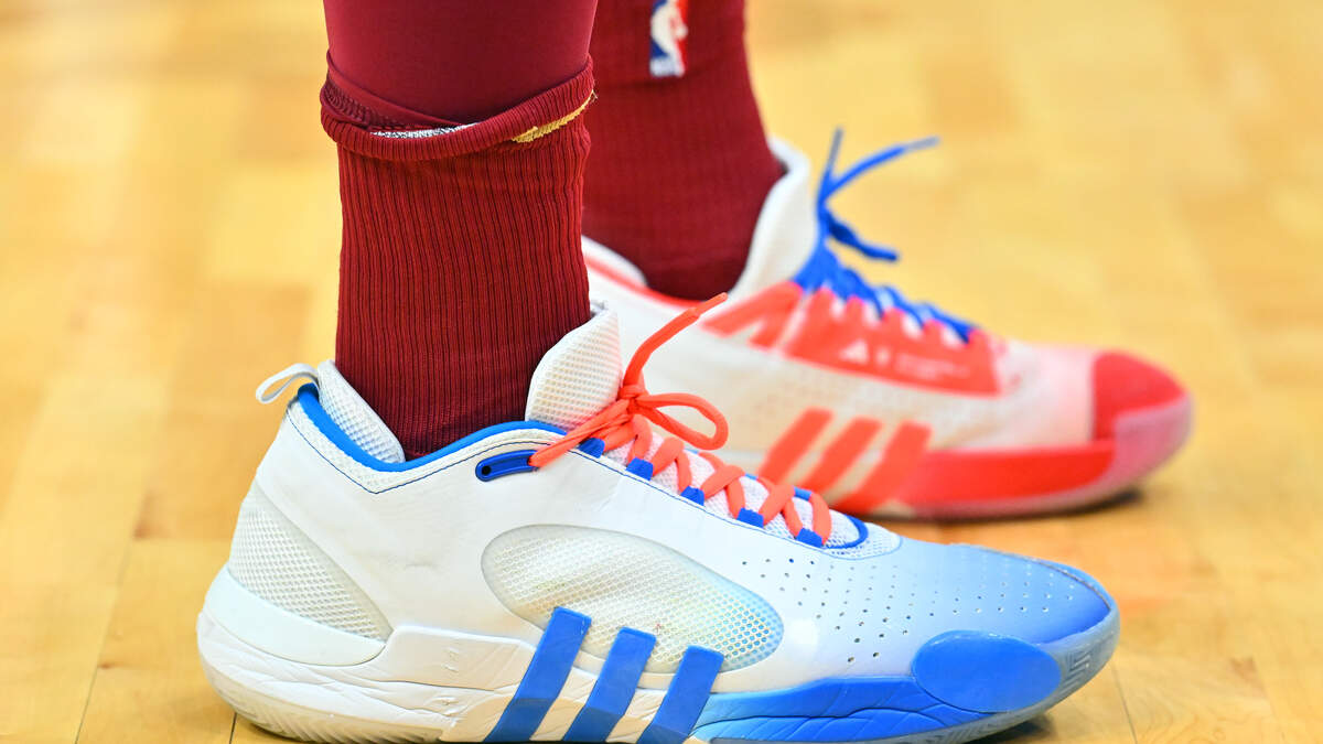 Cavaliers vs. Pistons Predictions, Odds & Stats October 25 iHeart