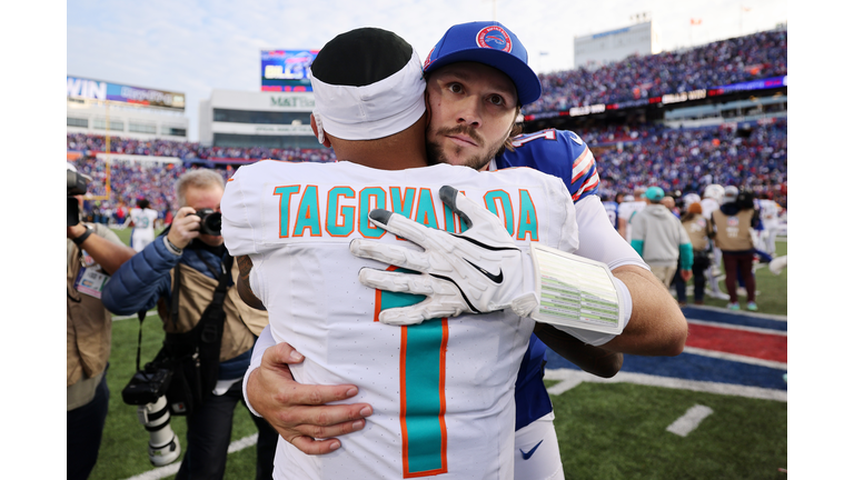 Miami Dolphins v Buffalo Bills