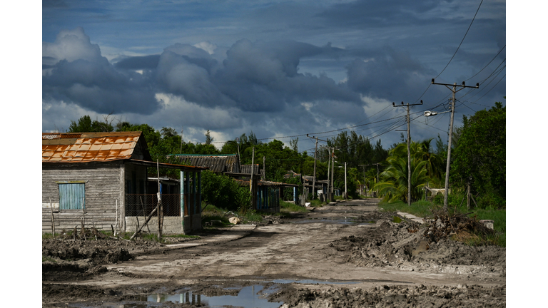 CUBA-WEATHER-STORM-RAFAEL