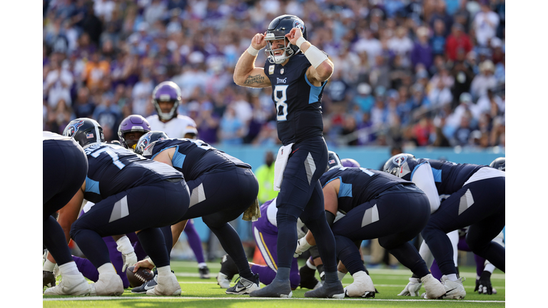 Minnesota Vikings v Tennessee Titans