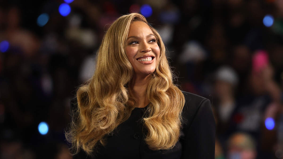 Beyonce Named ‘Greatest Pop Star of the 21st Century’ by Billboard 103.3 The Beat Papa Keith