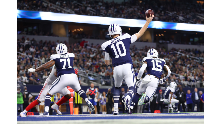 New York Giants v Dallas Cowboys