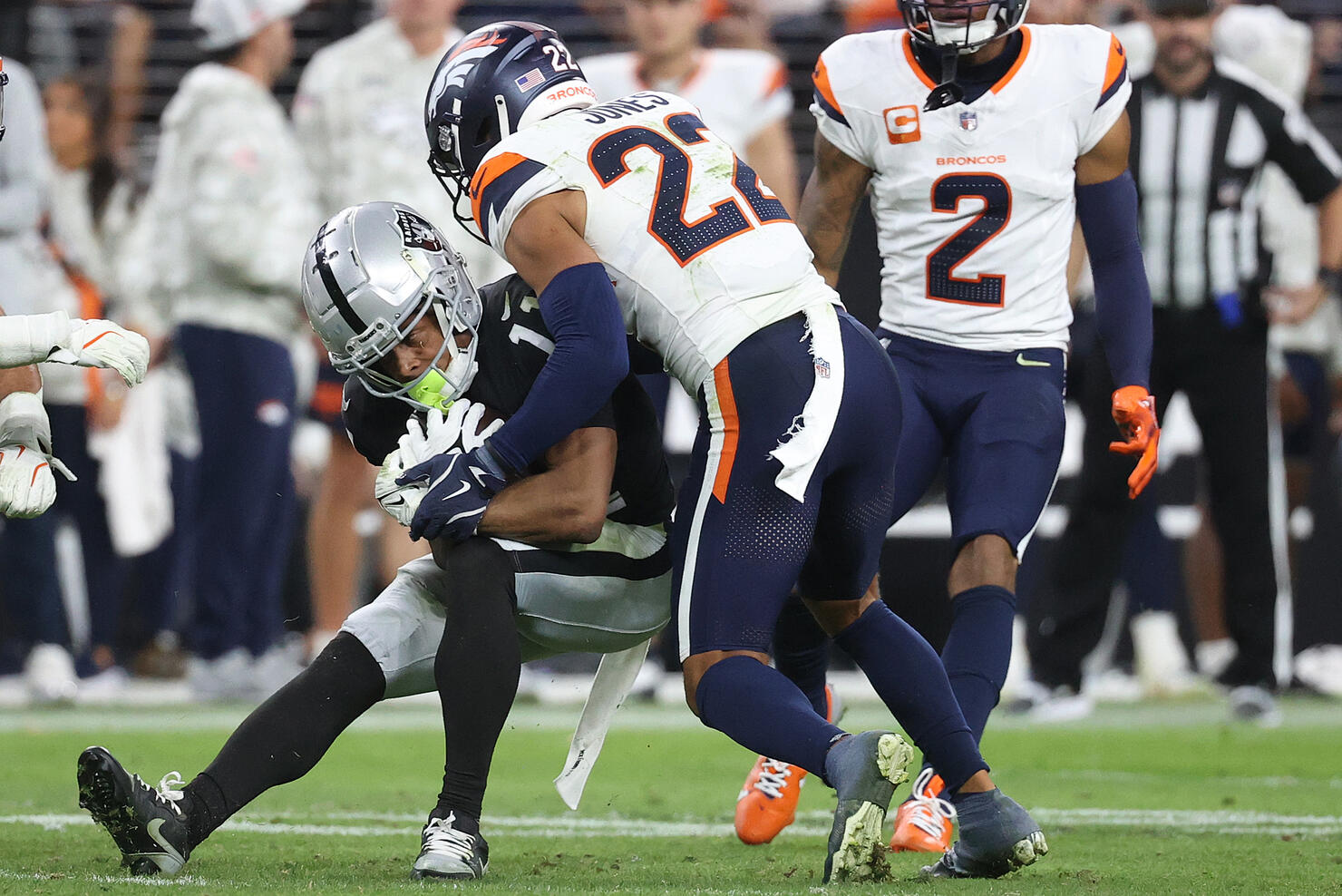 Denver Broncos v Las Vegas Raiders