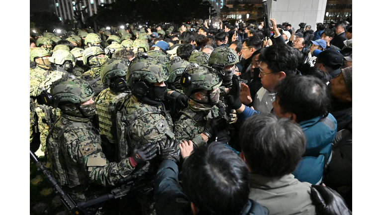 TOPSHOT-SKOREA-POLITICS-CONFLICT