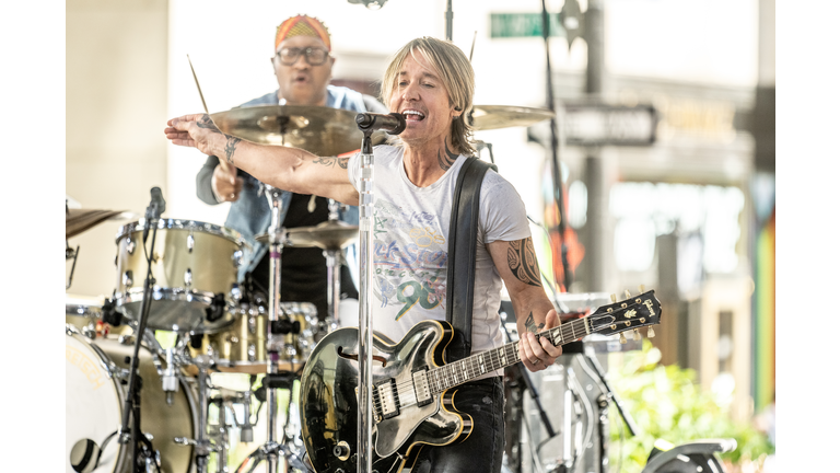 Keith Urban Performs On NBC's "Today"