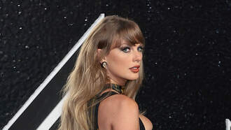 Taylor Swift Visits Children's Hospital in Kansas City