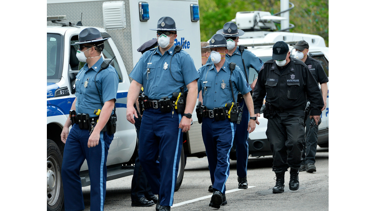 US-HEALTH-VIRUS-TOLL-PROTEST