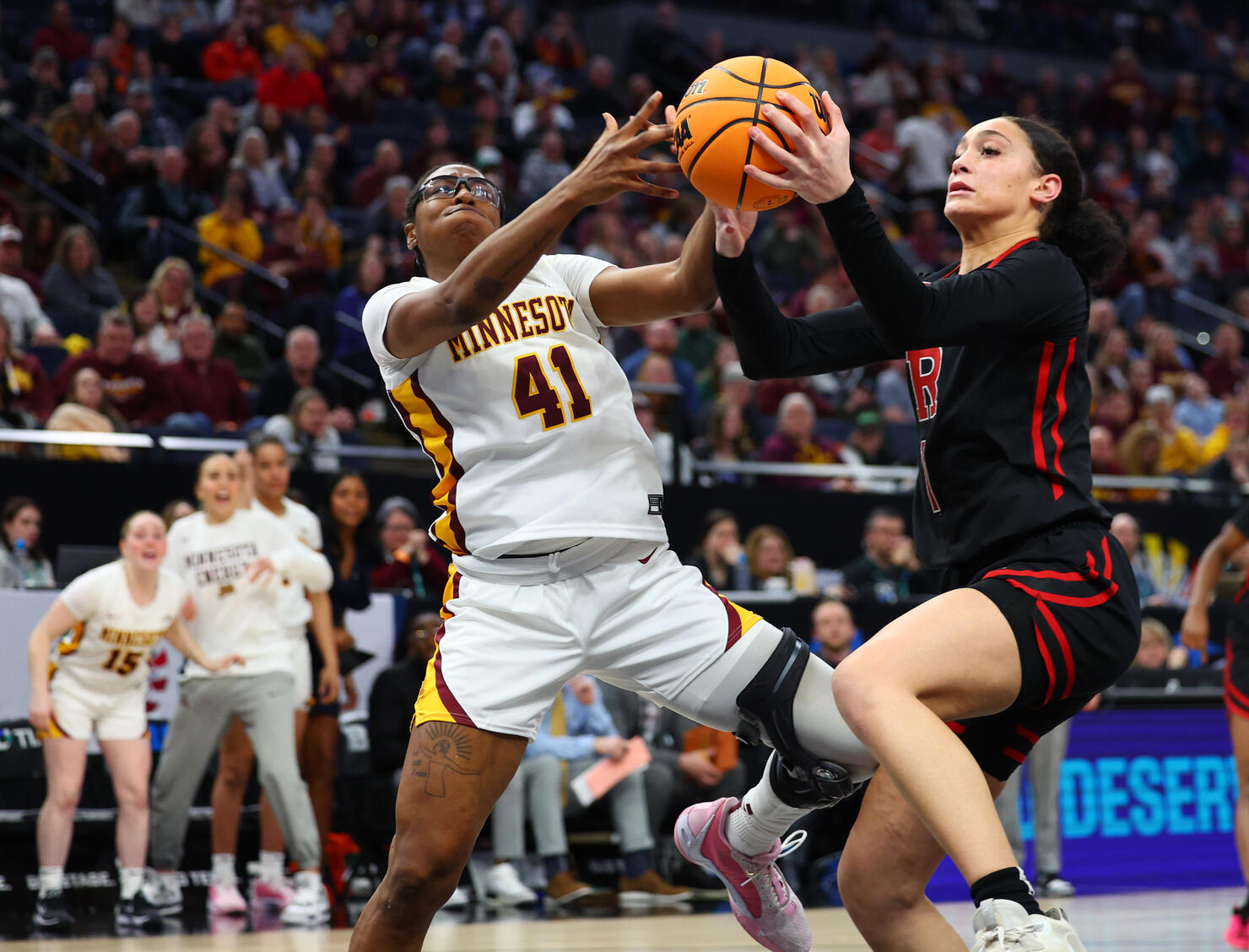 Minnesota v Rutgers