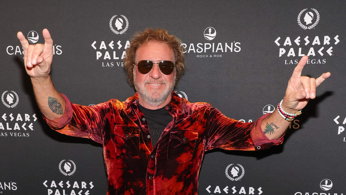 Sammy Hagar Sells His 1962 Ford Thunderbird | Lone Star 92.5