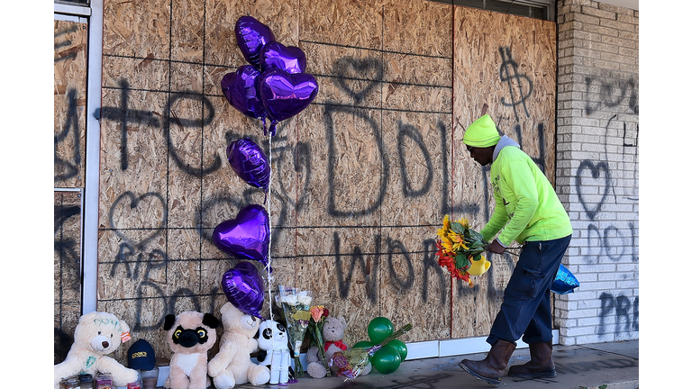 Rapper Young Dolph Shot & Killed In Memphis, TN